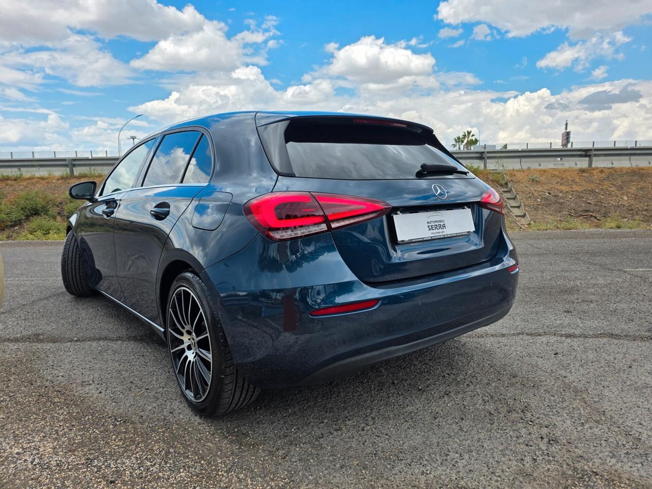 Mercedes-benz A 180 d Automatic Business Extra