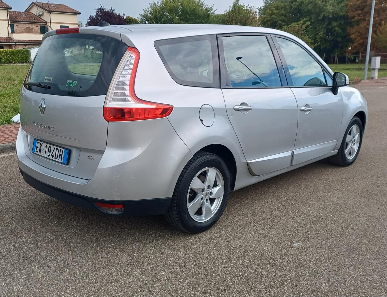 Renault Scenic Scénic X-Mod 1.5 dCi 110CV Luxe