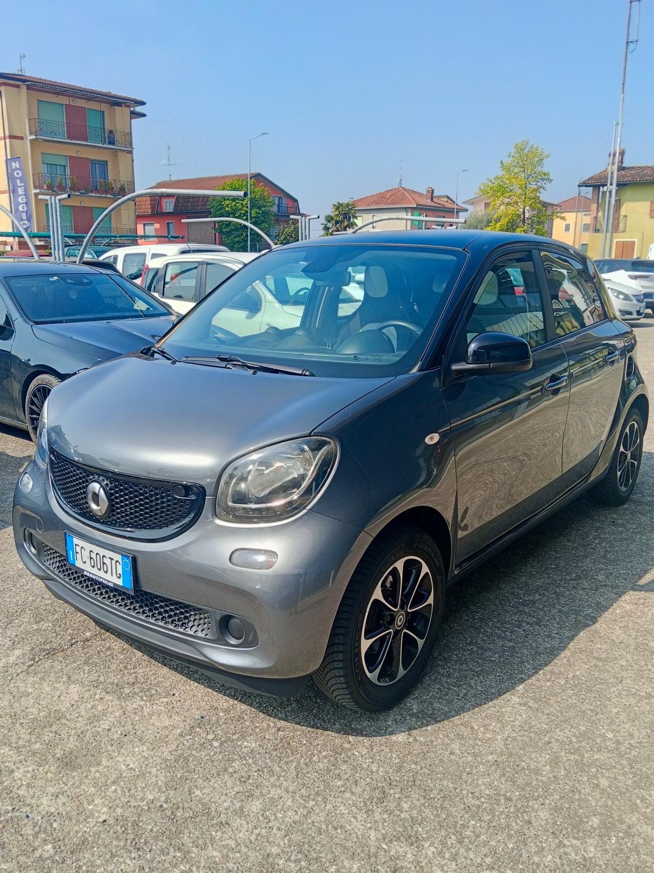 Smart ForFour 70 1.0 Passion