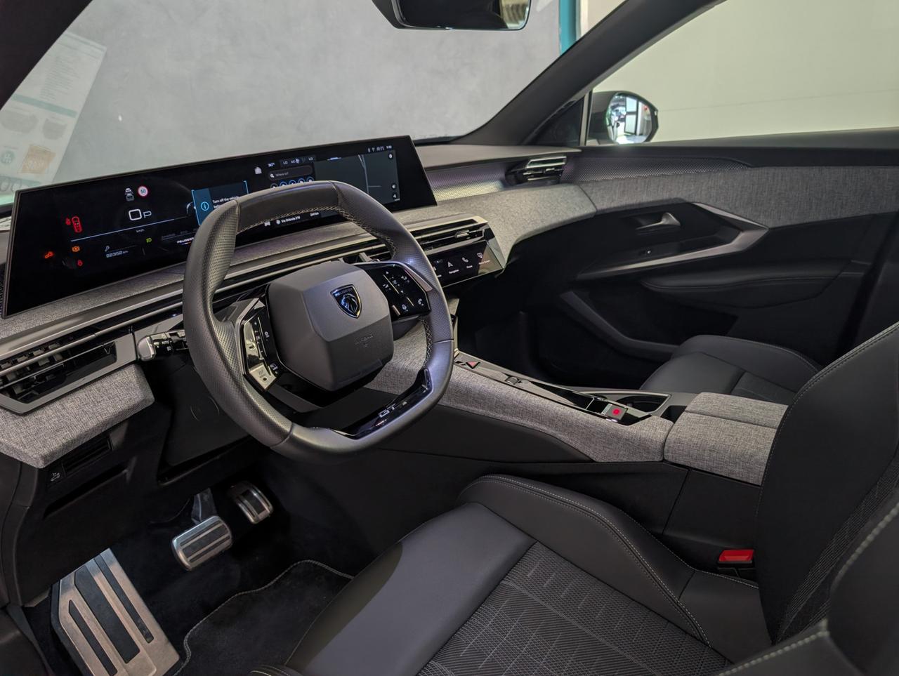 Peugeot 3008 iii 1.2 Hybrid 145cv e-DCS6 GT