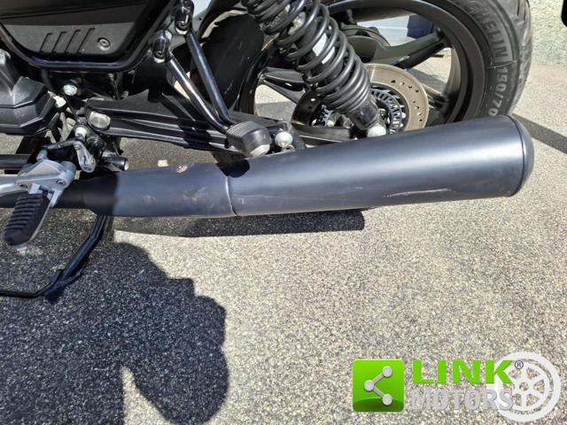 MOTO GUZZI V7 STONE CON SOLI 1700 KM