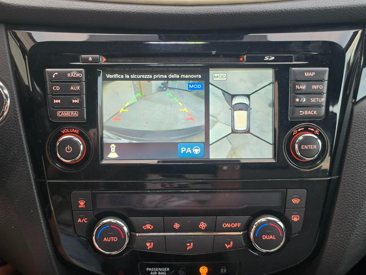 Nissan Qashqai 1.6 dCi 4WD Tekna 130cv