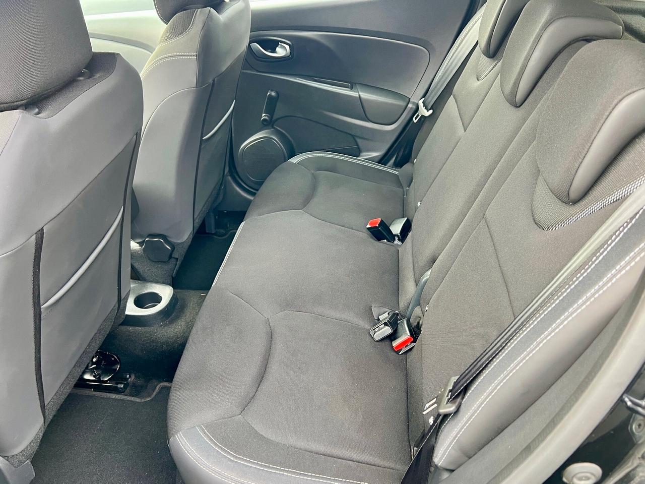 Renault Clio 1.2 75CV 5 porte Zen