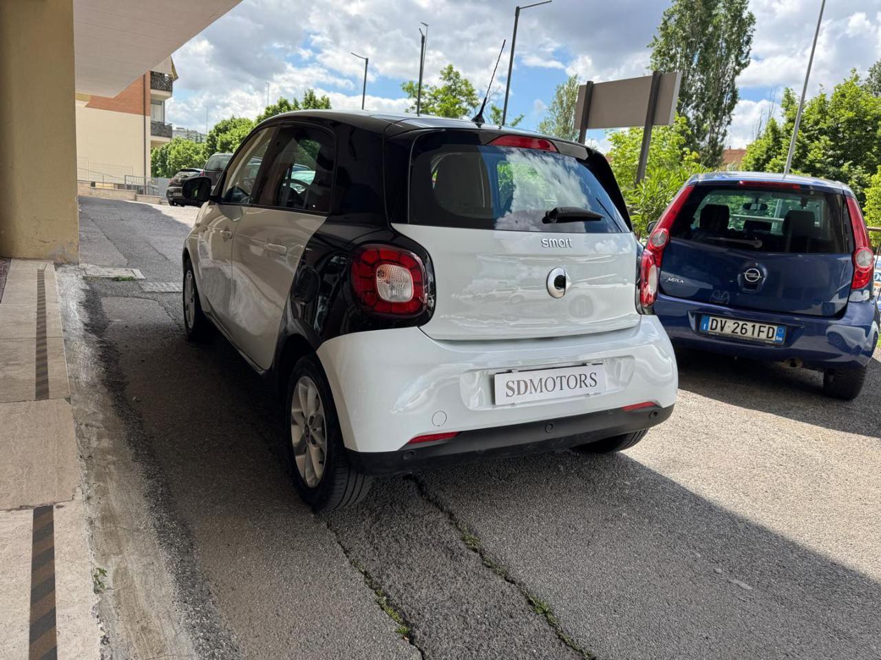 SMART ForFour 90 0.9 Turbo Passion Twinamic * Promo SD 2025*