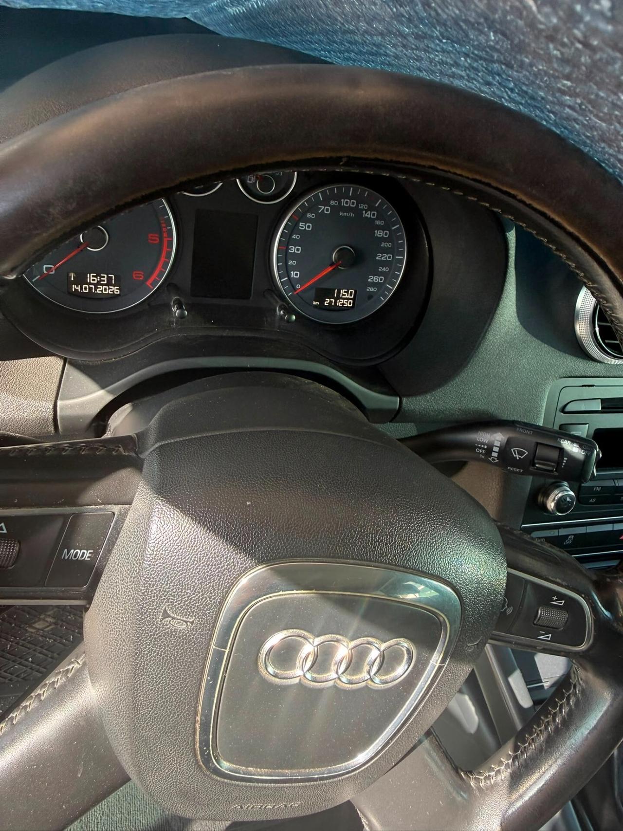 Audi A3 SPB 1.6 TDI 105 CV CR Ambition