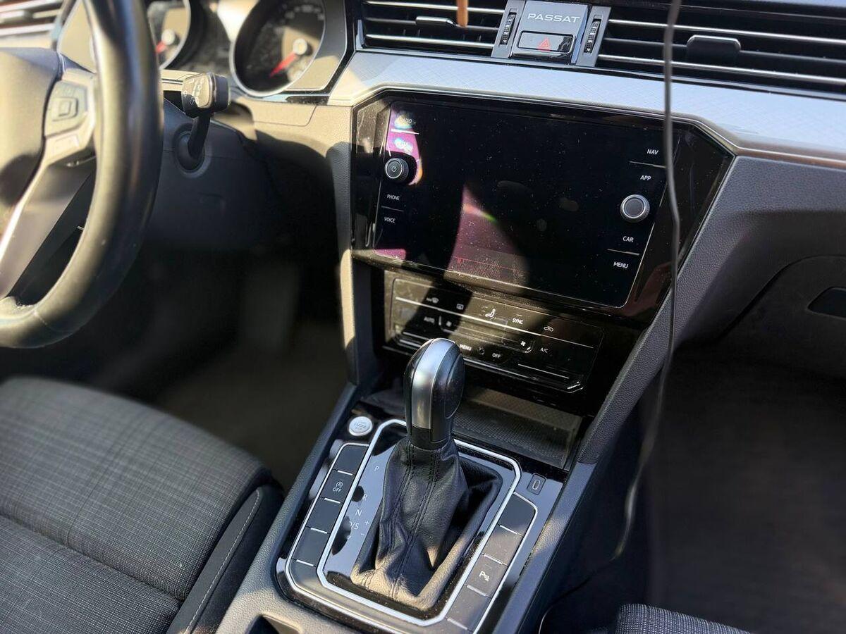 Volkswagen Passat Variant 2.0 tdi Business 122cv dsg