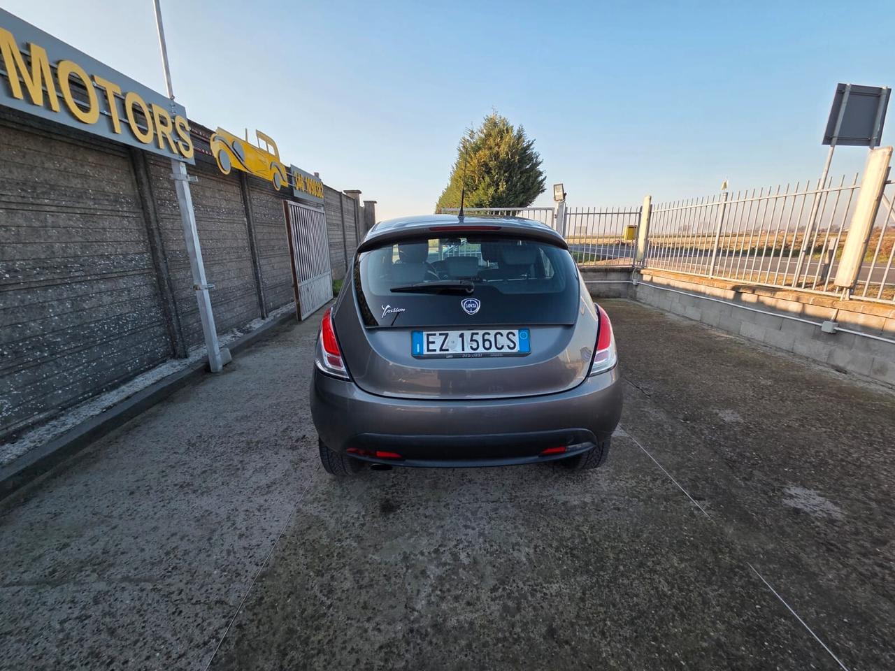 Lancia Ypsilon 1.2 69 CV 5 porte Elle