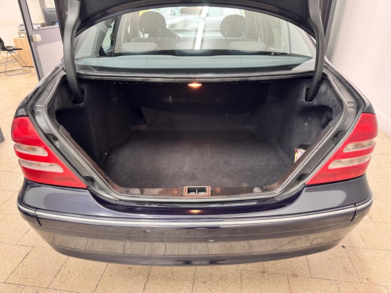 Mercedes C 200 CDi 122 Cv Avantgarde - 2003