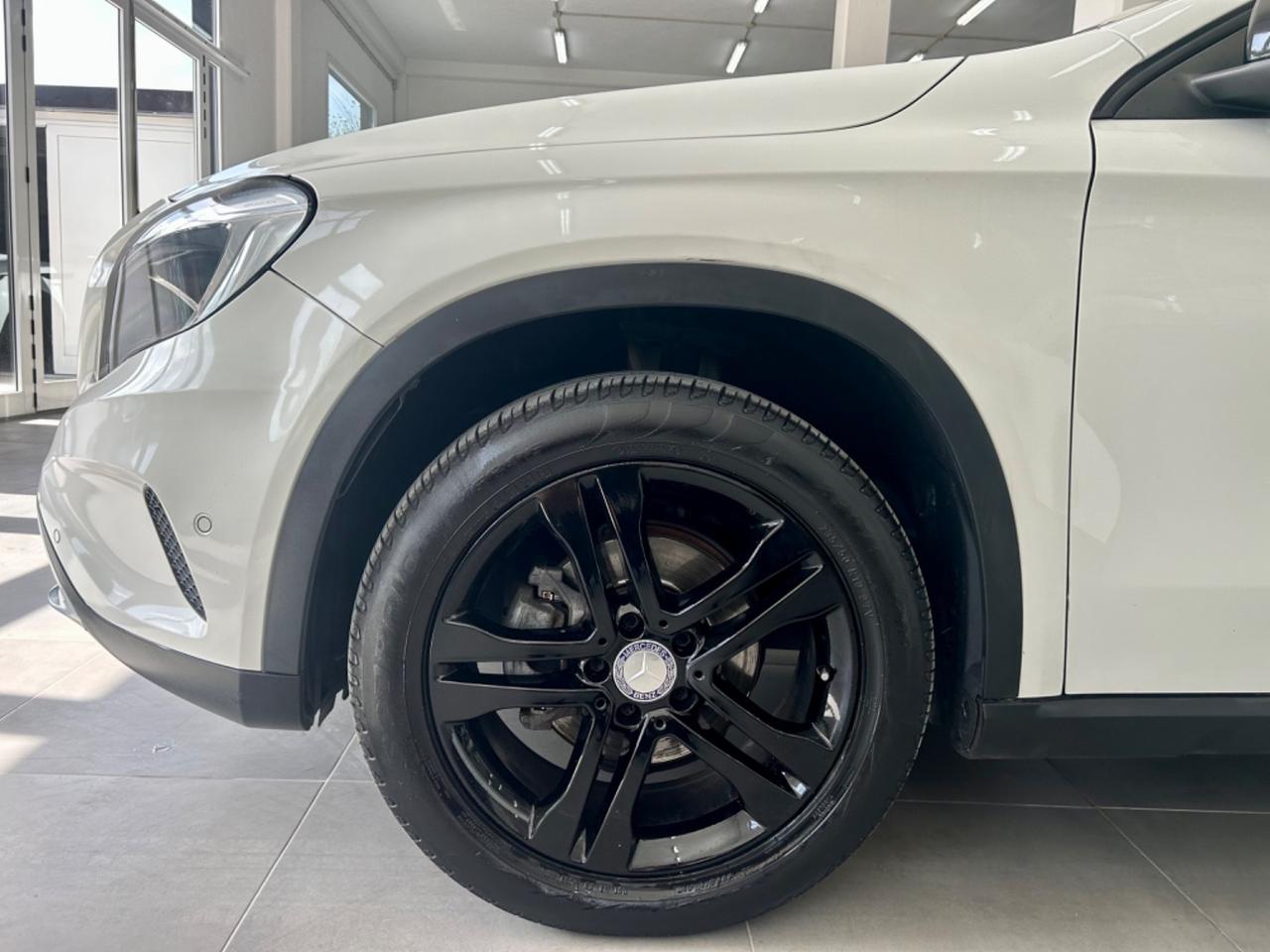 Mercedes-benz GLA 200 d Sport TETTO finanziabile