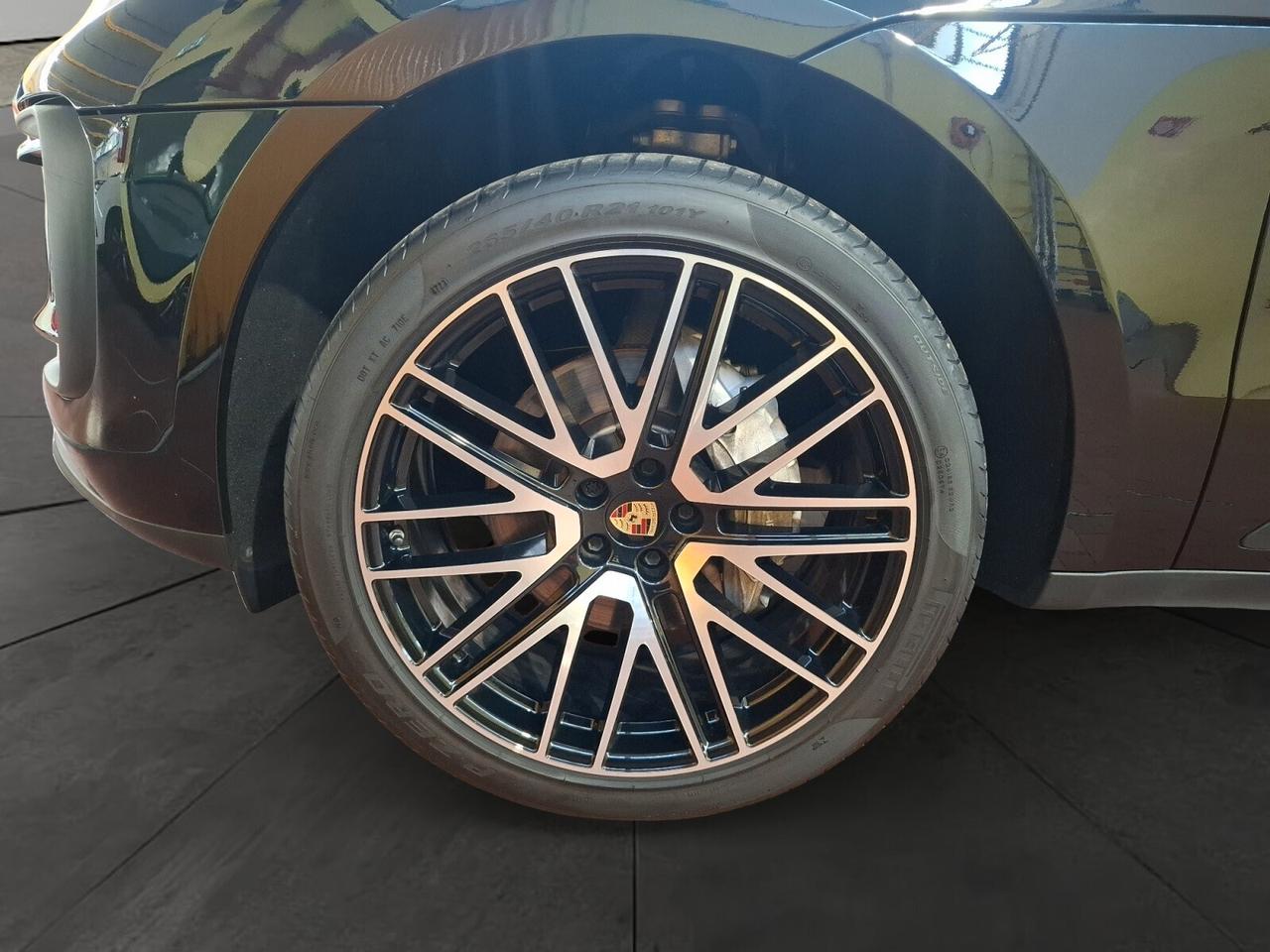 Porsche Macan 2.0 T PDK FULL OPTIONALS NOLEGGIO lungo termine