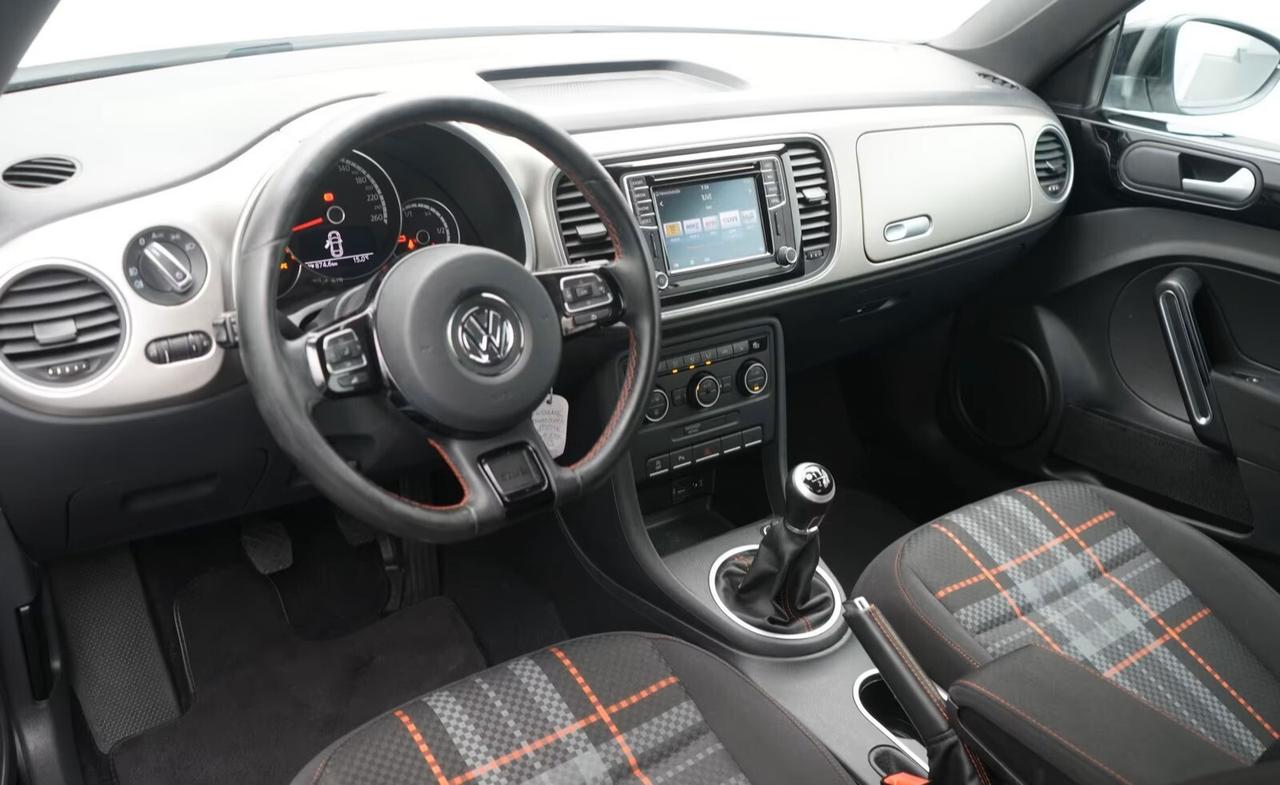 Volkswagen Maggiolino Cabrio 1.2 TSI Club-Navi-Xeno