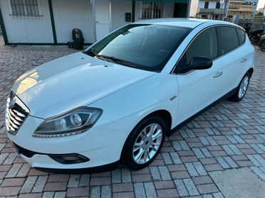 Lancia Delta 1.6 MJT DPF Gold