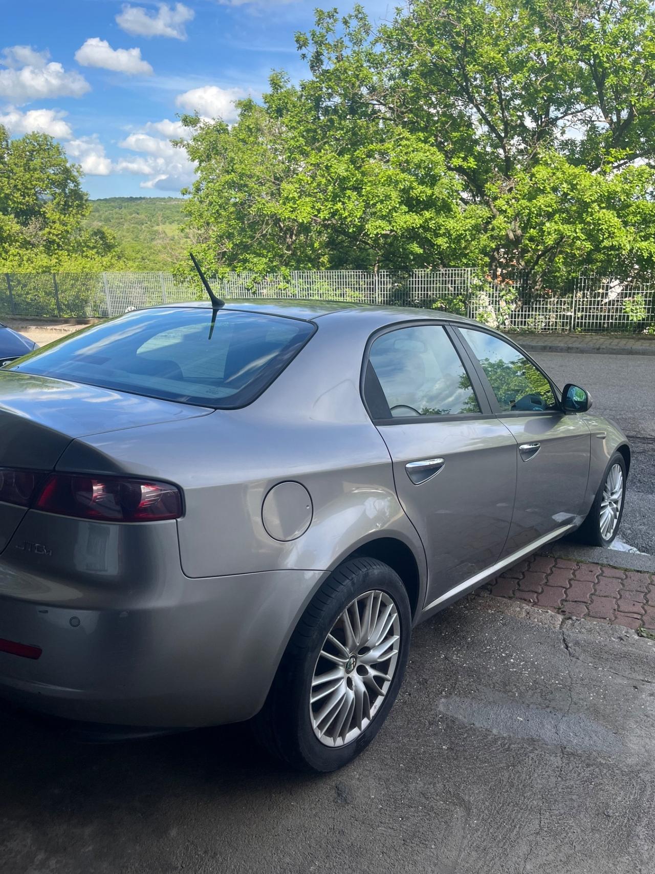 Alfa Romeo 159 1.9 JTDm 150CV Distinctive Q-Tronic
