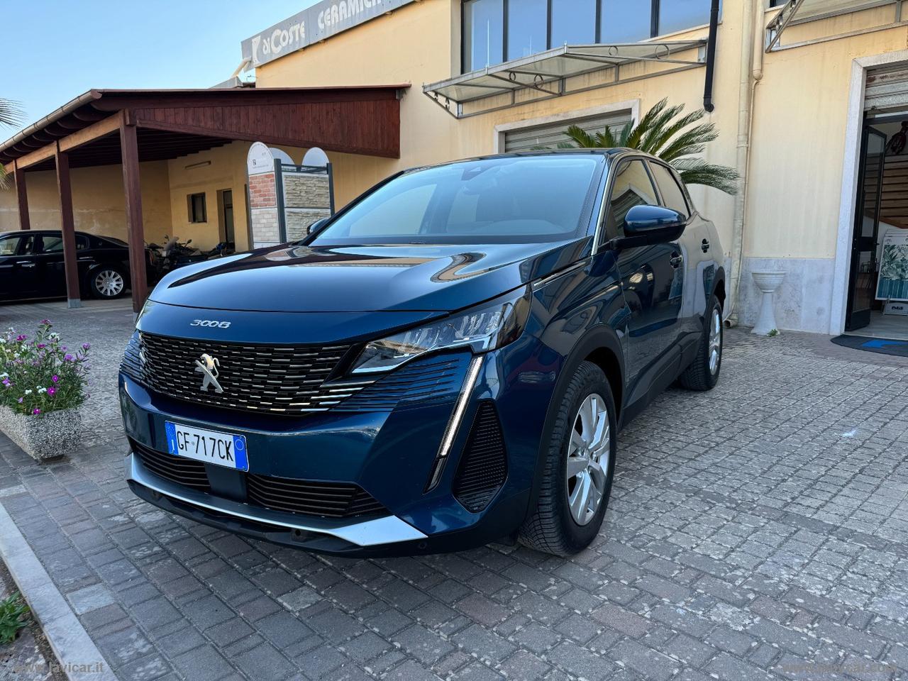 PEUGEOT 3008 BlueHDi 130 S&S EAT8 Allure Pack