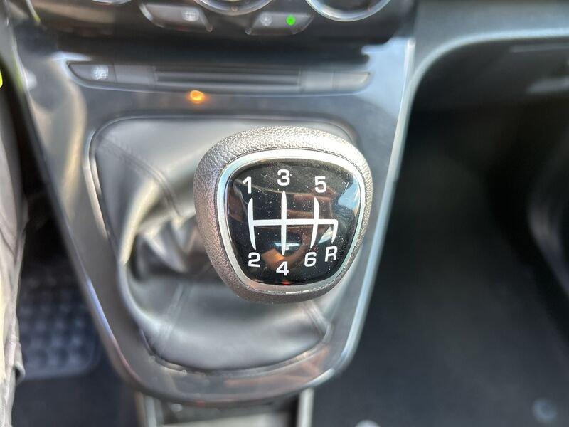 Lancia Ypsilon III 2021 1.0 firefly hybrid Gold s&s 70cv 5p.ti