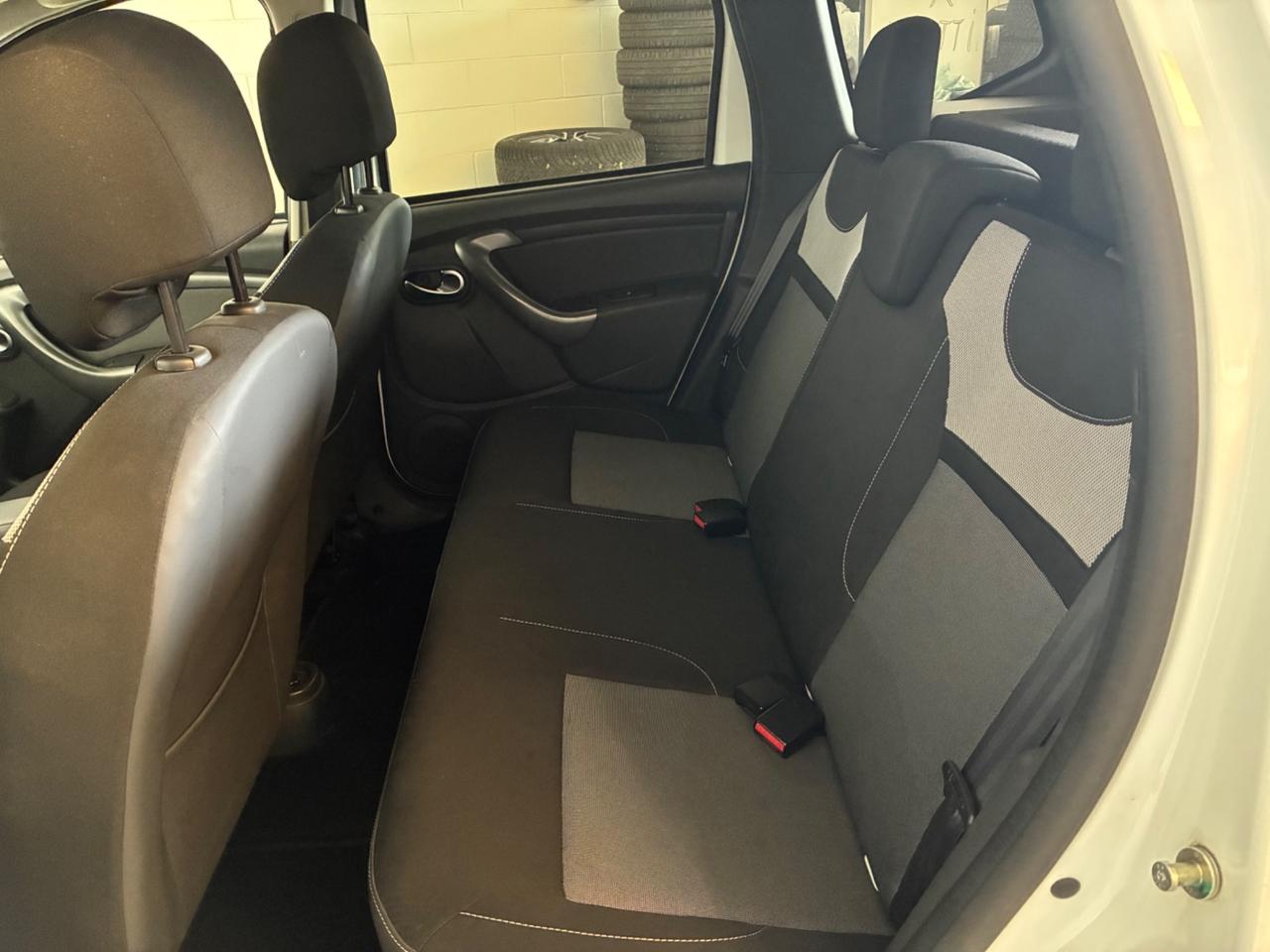Dacia Duster 1.6 Laureate Gpl 4x2 s&s my17
