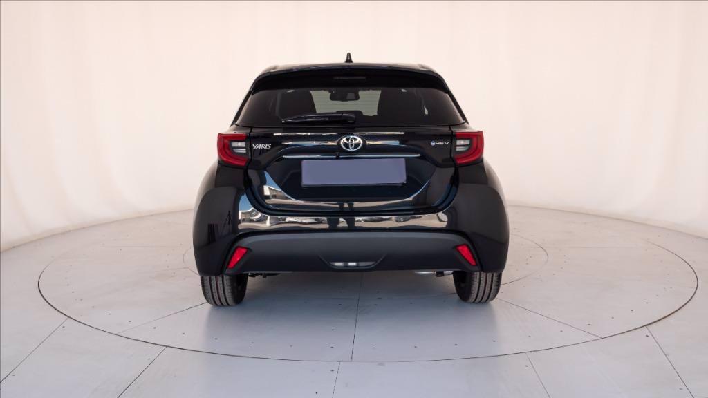 TOYOTA Yaris 1.5h Lounge del 2021