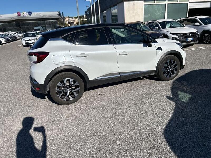 Renault Captur II 2019 1.6 E-Tech phev Intens 160cv auto my21
