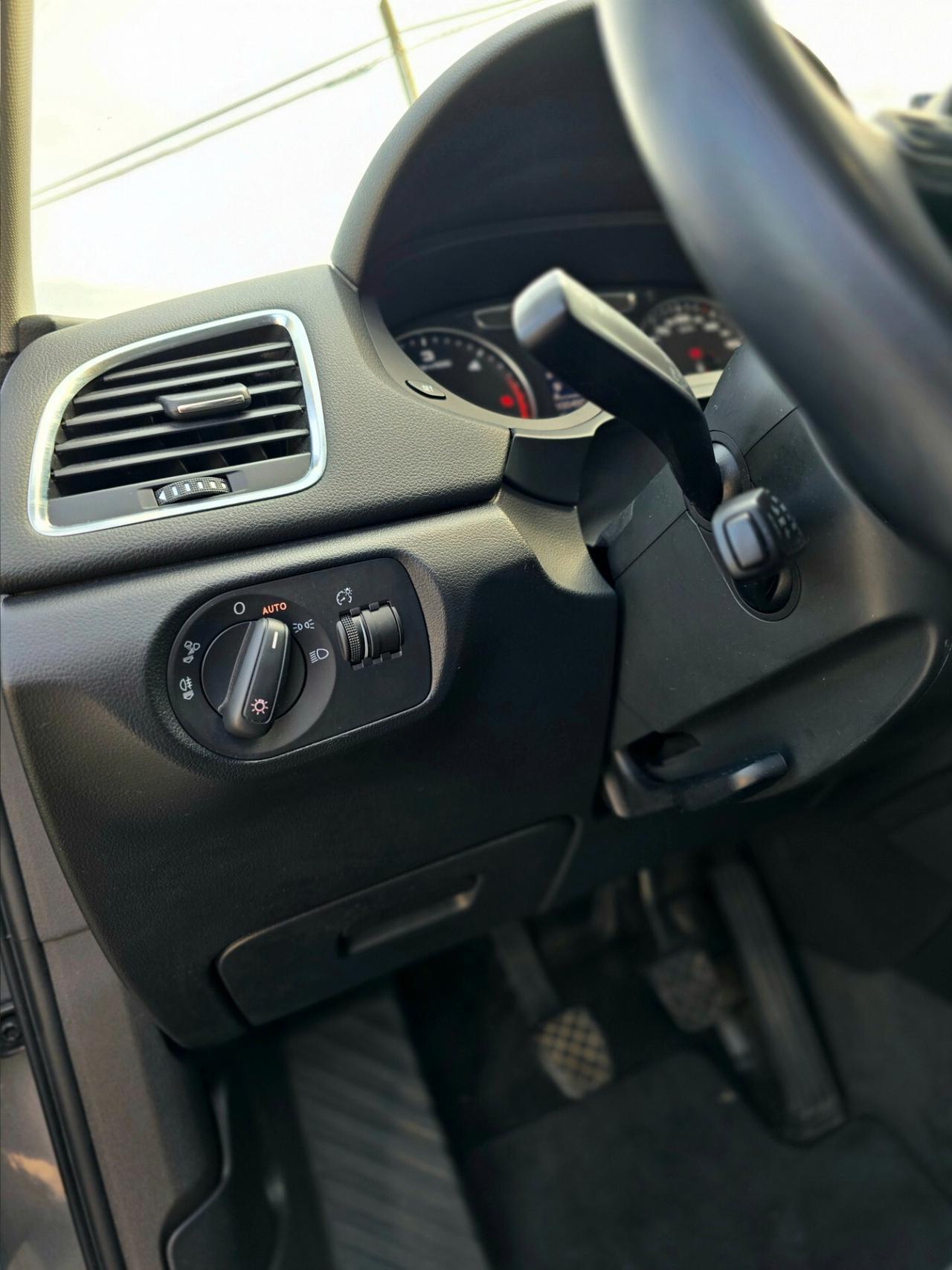Audi Q3 2.0 TDI 150 CV quattro Business