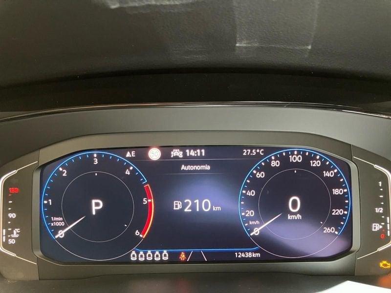 Volkswagen Touran 2.0 TDI 150 CV SCR DSG Executive BlueMotion Tech.