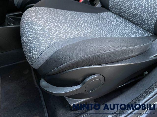 LANCIA Ypsilon 1.2 ELEFANTINO BLU ADATTA NEOPATENTATI UNIPROPR.