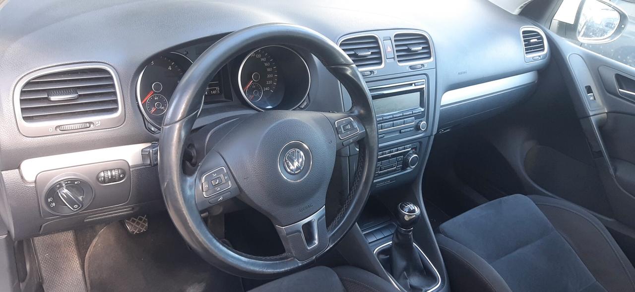 Volkswagen Golf 1.6 TDI DPF 5p. Highline