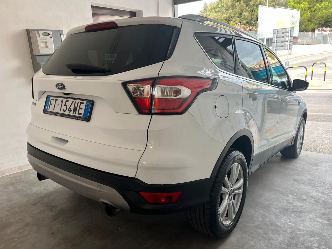 Ford Kuga 1.5 TDCI 120 CV S&S 2WD