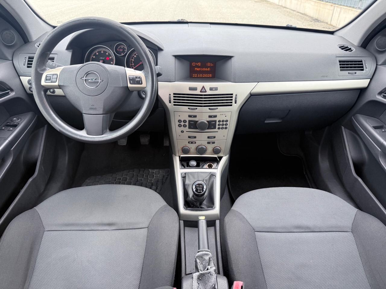 Opel Astra 1.4 16V Twinport 5 porte Enjoy