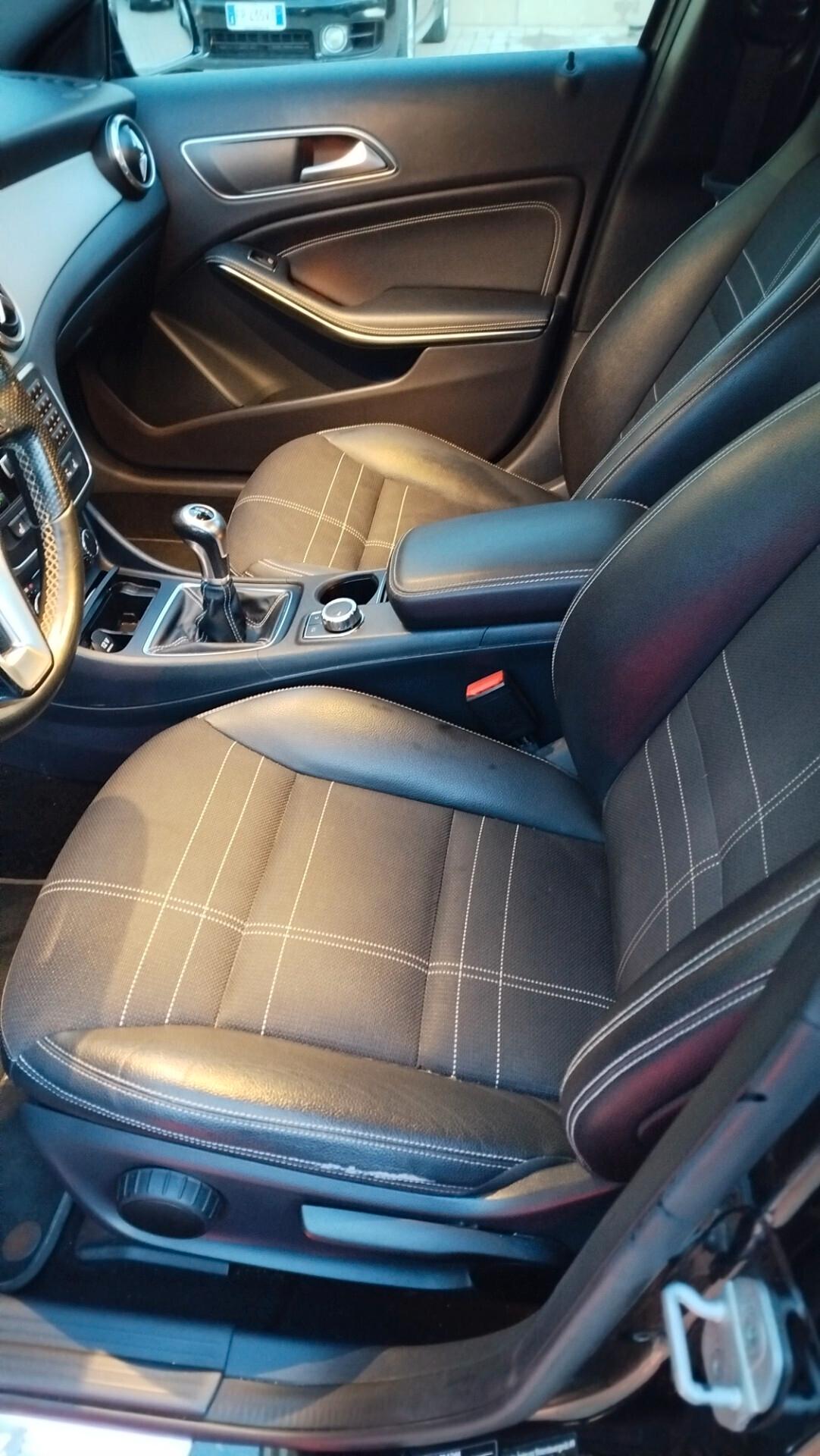 Mercedes-benz GLA 200 CDI Premium Amg