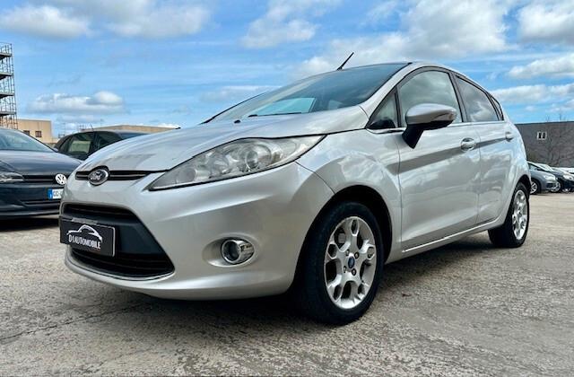 Ford Fiesta 1.4 TDCi 70CV 5 porte Titanium
