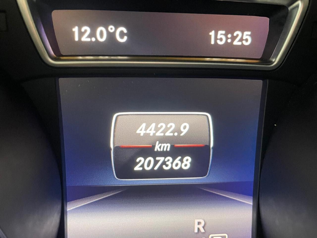 Mercedes-benz GLA 200 GLA 200 CDI Automatic Sport