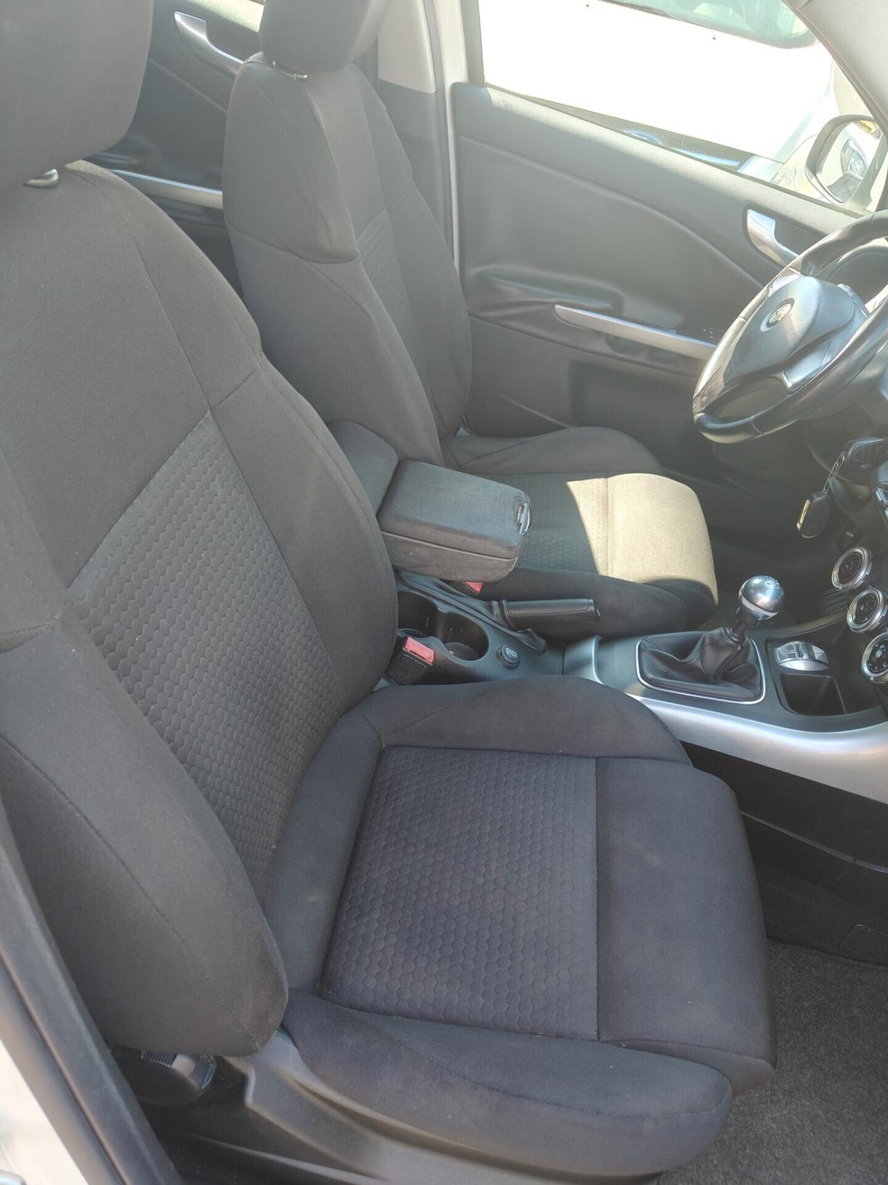 Alfa Romeo Giulietta 1.6 JTDm-2 105 CV Progression