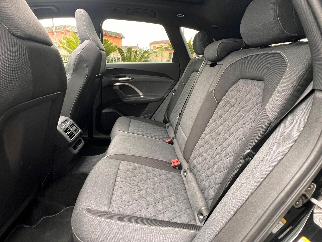 AUDI Q5 40 TDI 204 CV FULL