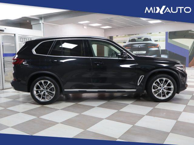 BMW X5 xDrive 25d Business AUT Motore KM0