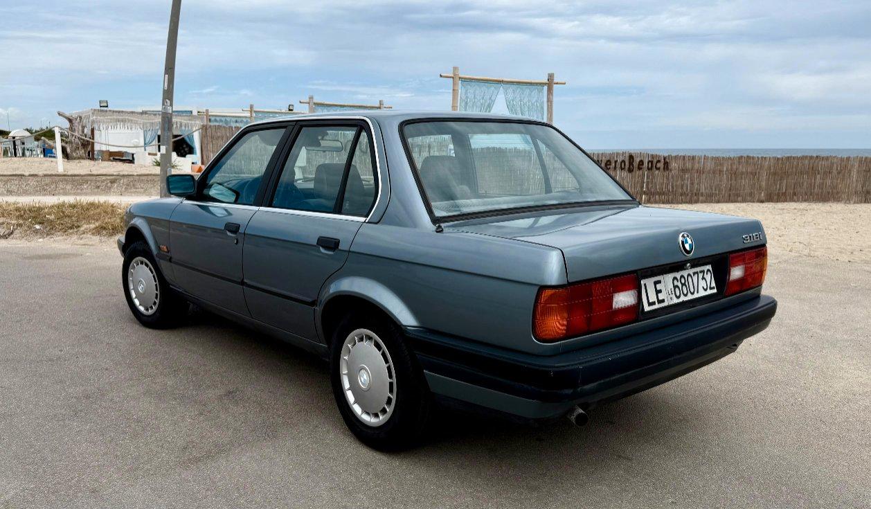 BMW 318 i
