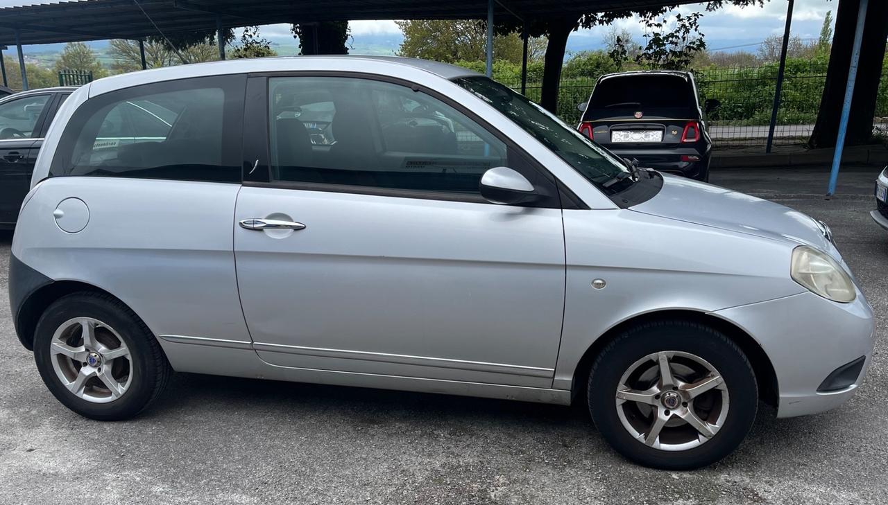 Lancia Ypsilon 1.3 MJT 90 CV -Km207000-