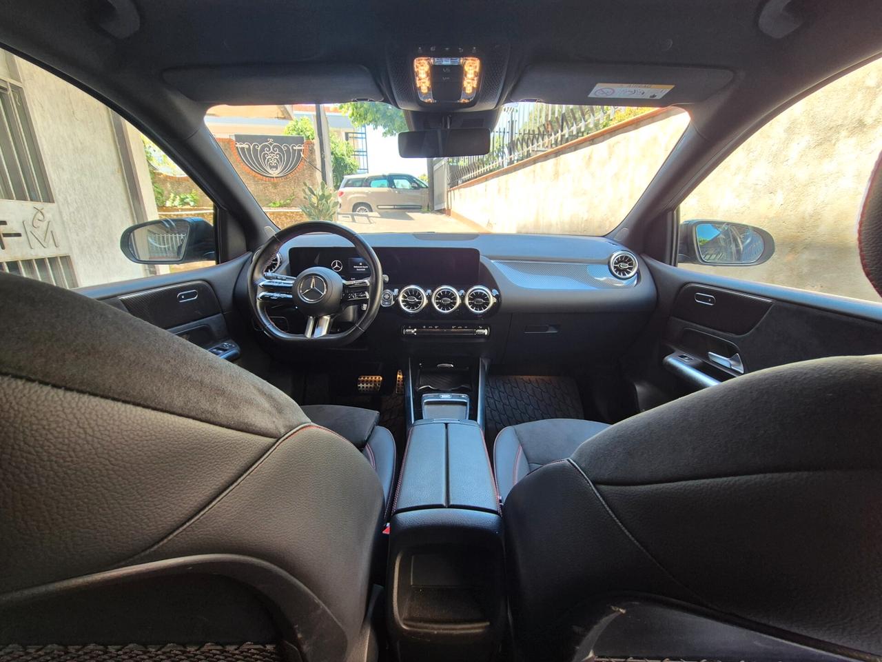 Mercedes-benz B 180 d Automatic AMG Line Premium Plus
