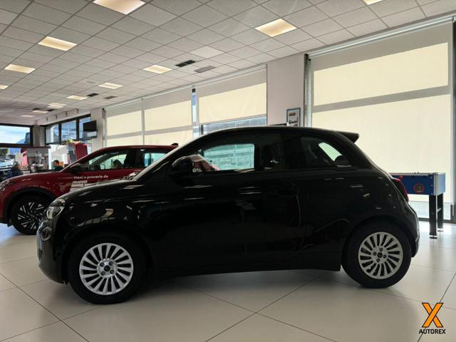 FIAT 500e Berlina 42 kWh