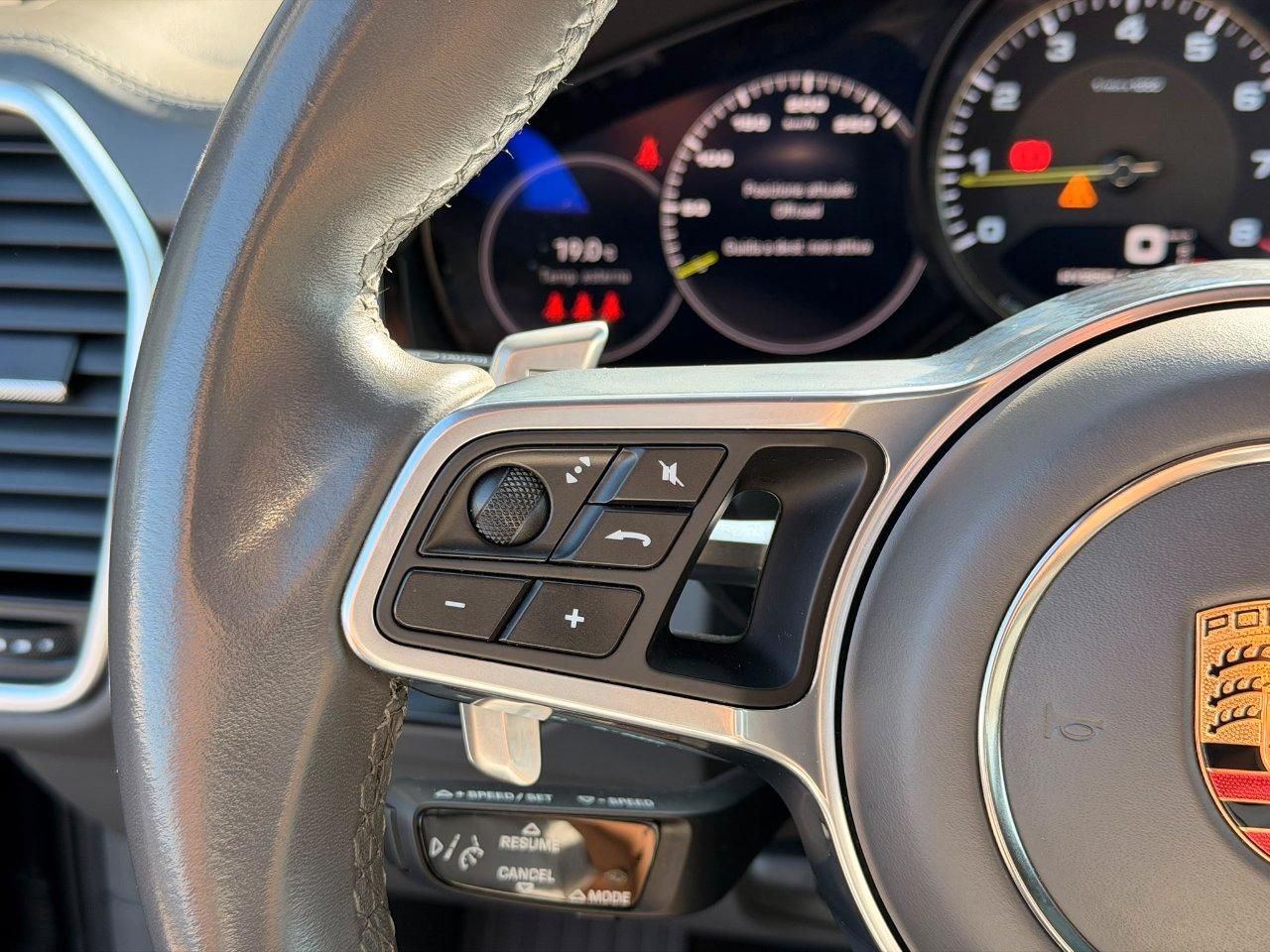 Porsche Cayenne 3.0 e-hybrid tiptronic