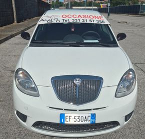 Lancia Ypsilon 1.2 Platino
