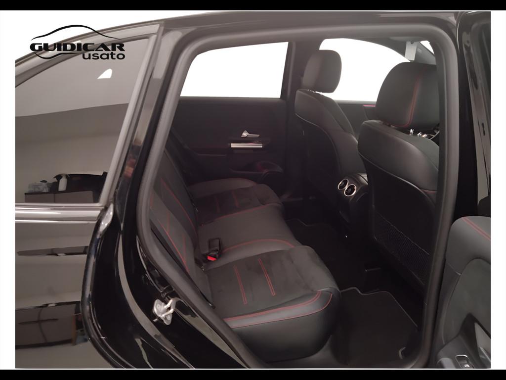 Mercedes-Benz Classe B - W247 2023 - B 180 d AMG Line Advanced Plus auto