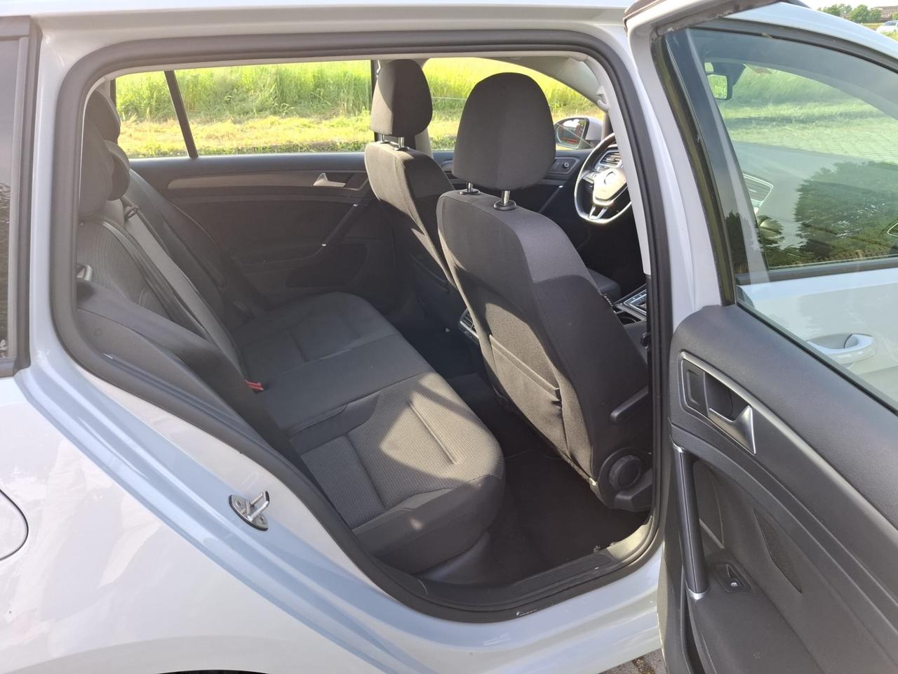 Volkswagen Golf 1.4 TGI DSG 5p. Executive BlueMotion