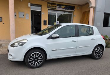 Renault Clio 1.5 dCi UNICO PROPRIETARIO!!!! NEOPATENTATI!!!