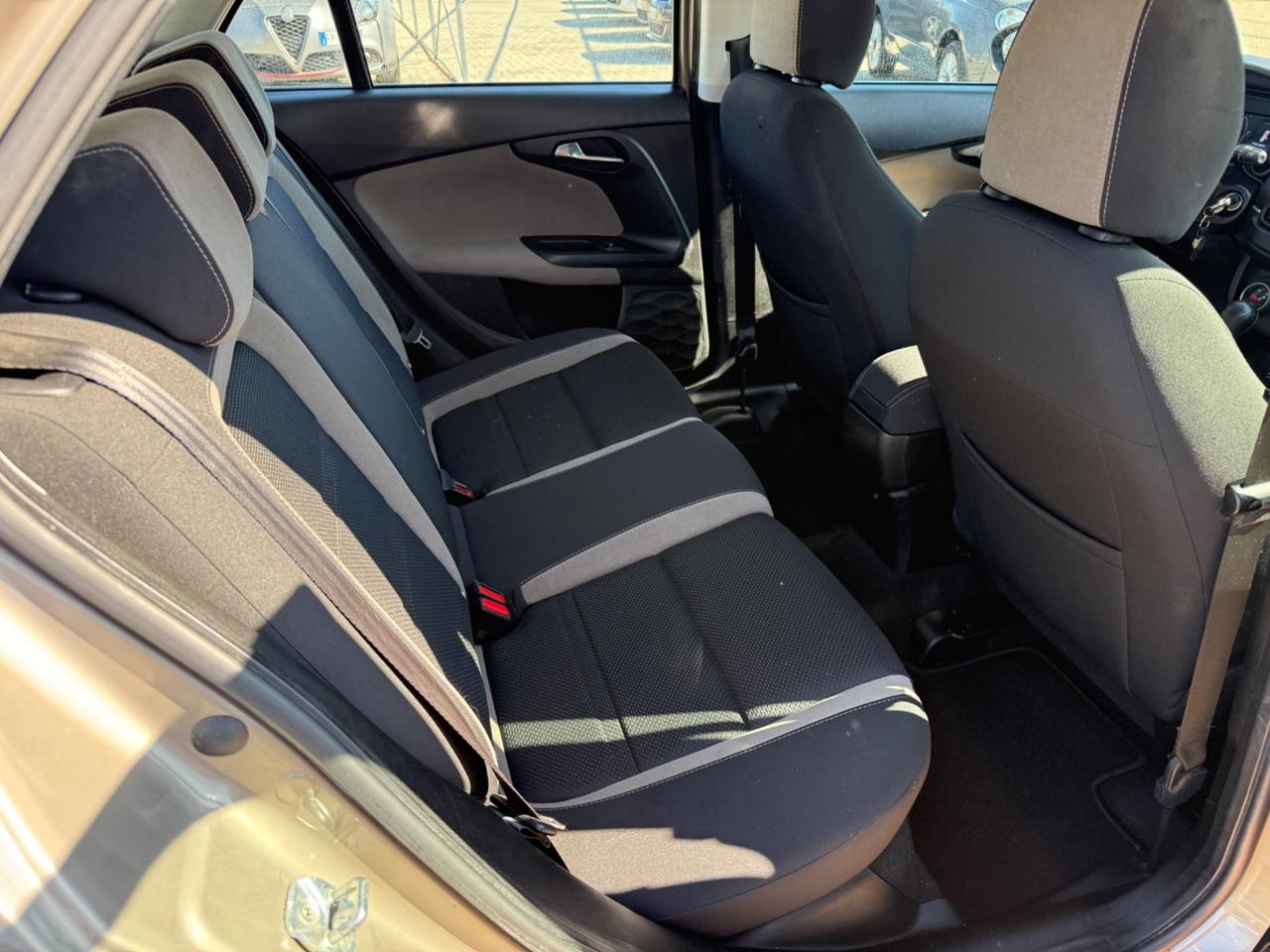 Fiat Tipo 1.6 Mjt S&S DCT SW Lounge