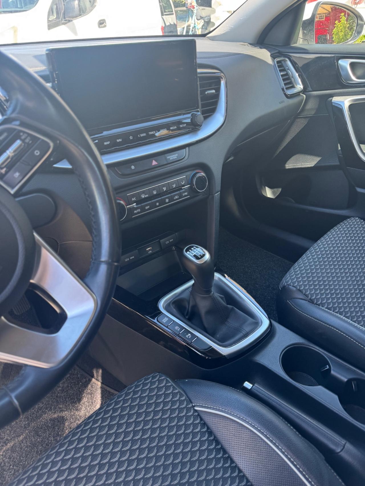 Kia XCeed 1.5 160 CV MHEV GARANTITA