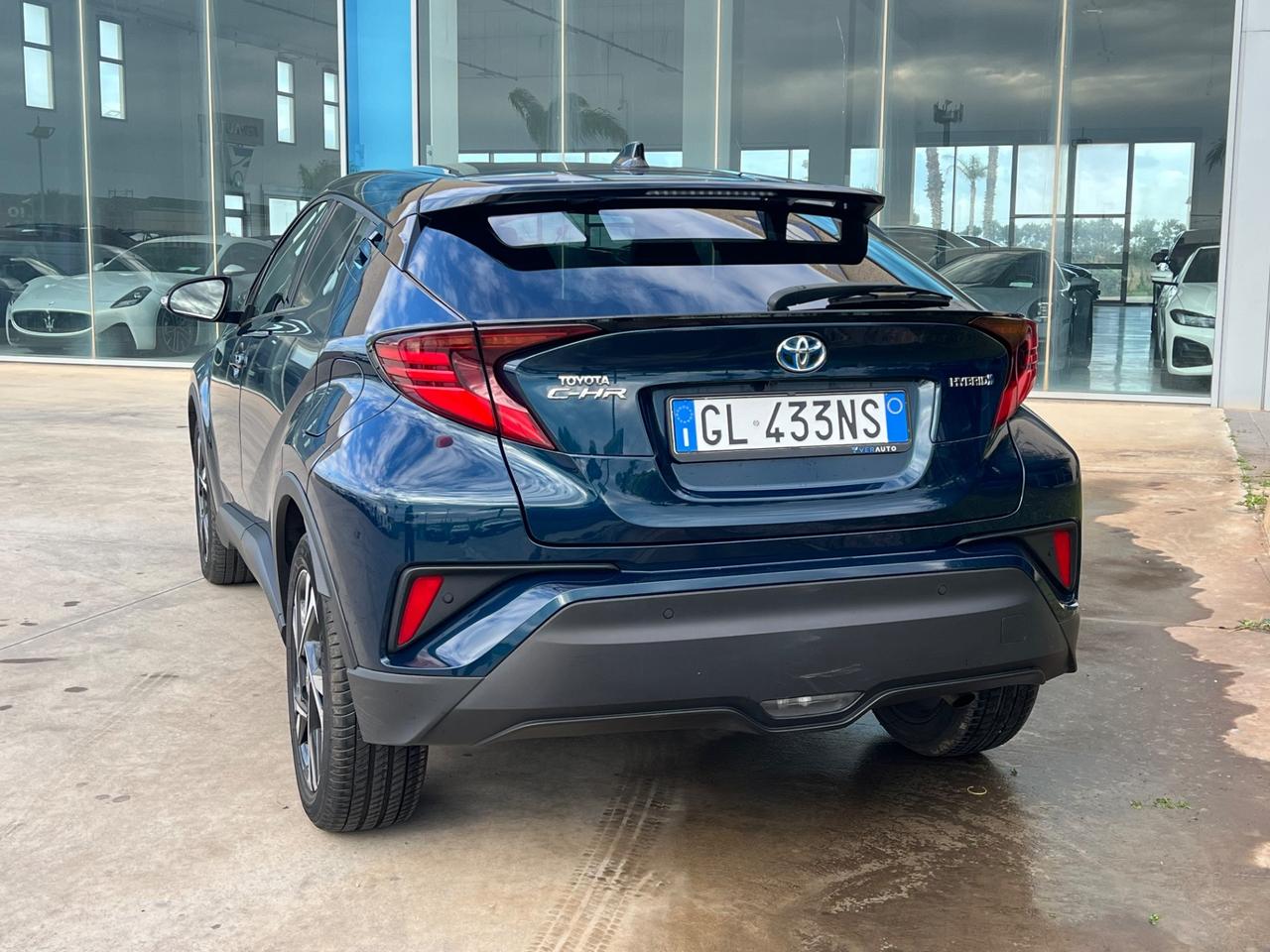 Toyota C-HR 1.8 Hybrid E-CVT Trend