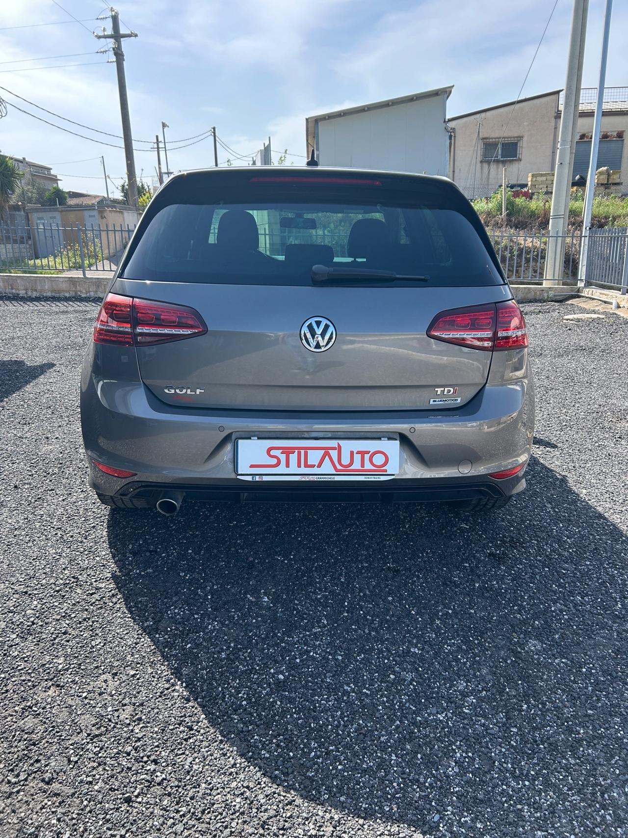 Volkswagen Golf 1.6 TDI 110 CV 5p. R-Line