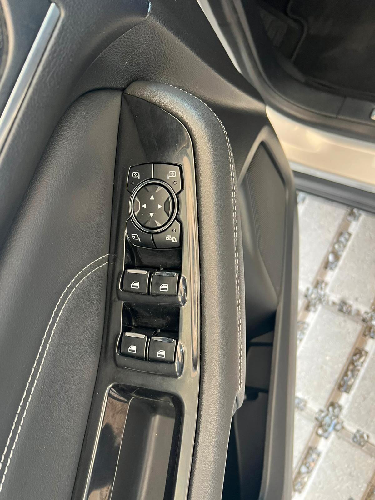 Ford S-Max 2.0 TDCi 150CV S&S Powershift 7p.ti Titanium Business