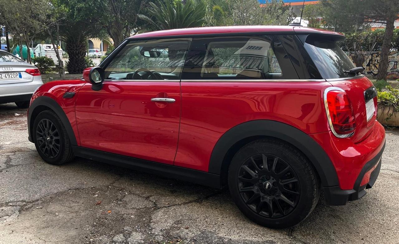 Mini 1.5 Cooper Resolute edition uff ITA