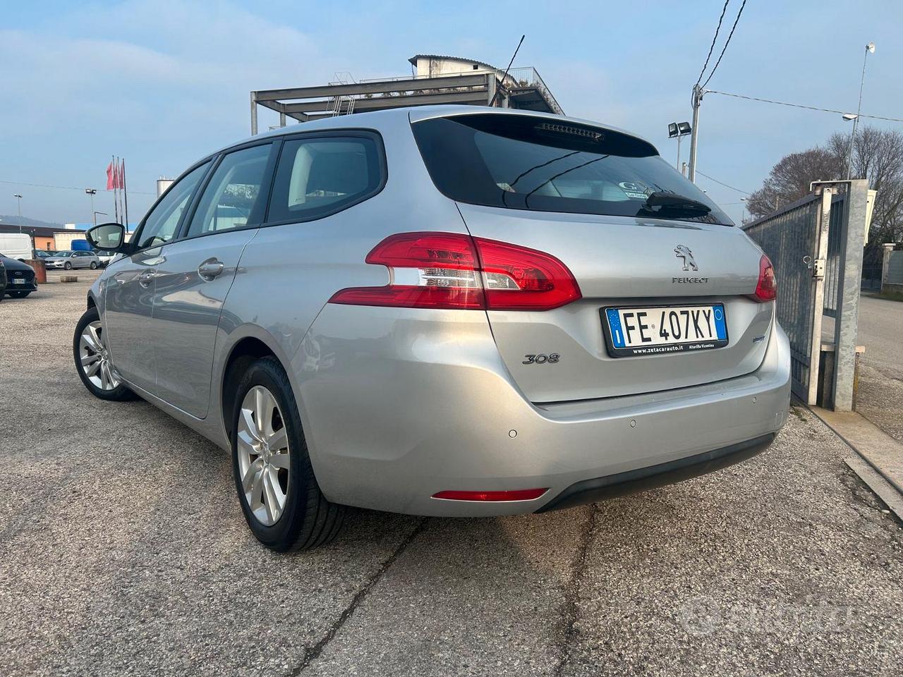 PEUGEOT 308 1.6 hdi 120cv Business